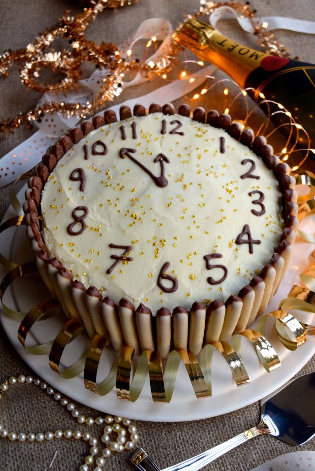 Vintage Timepiece Treat
